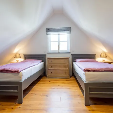 Hof Vilmnitz Haus A بيت للعطل